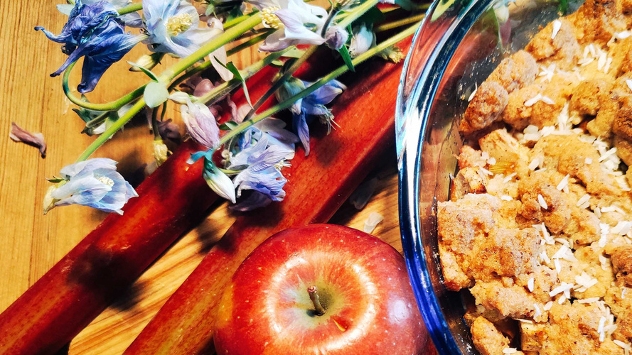 Rezeptbild für Rhabarber-Apfel-Crumble