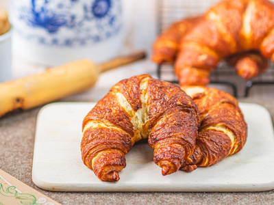 Produktfoto zu Laugencroissant