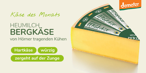 KI generiert: Käse des Monats: Hof Berg Schwarzbär Camembert, regional, cremig, mit Schwarzkümmel.