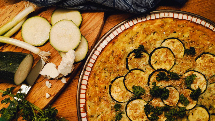 Rezeptbild für Zucchini-Schafskäse-Kuchen
