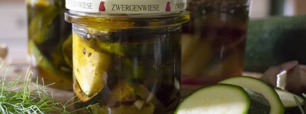 Zucchini eingelegt