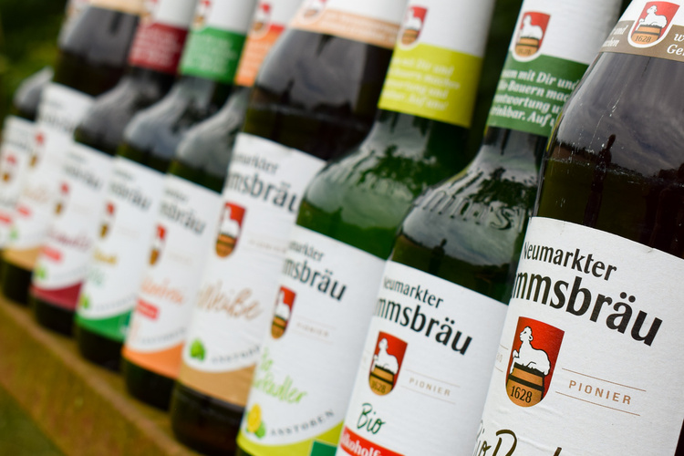 verschiedene Sorten Neumarkter Lammsbräu 